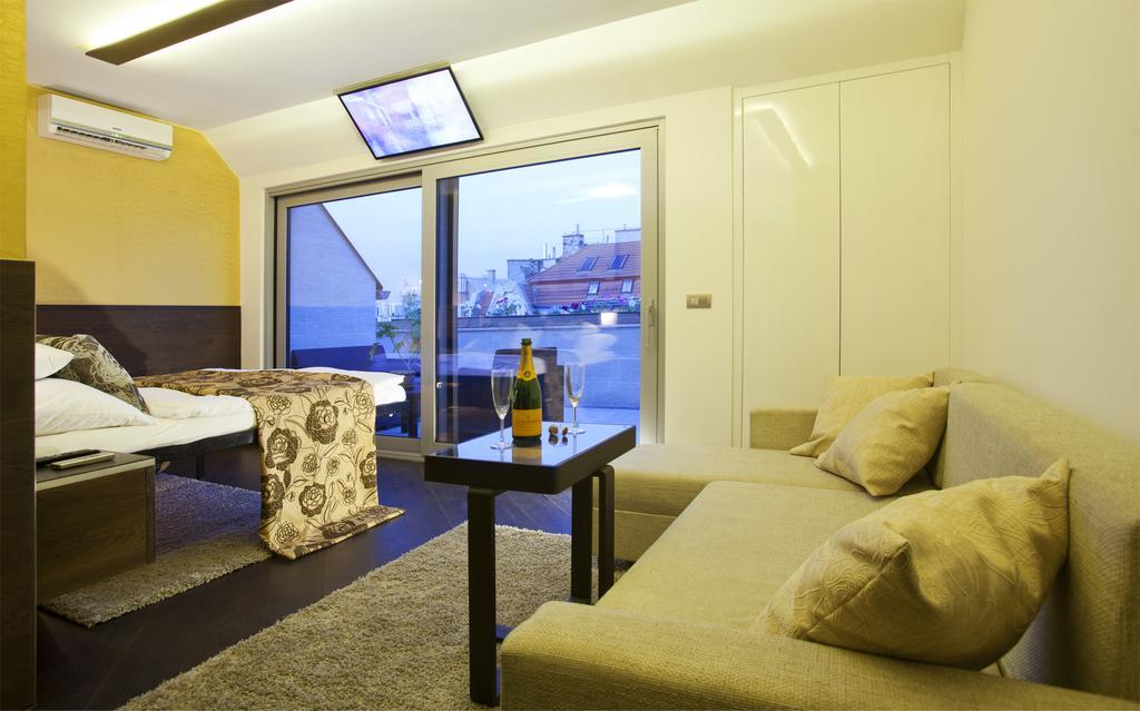 Parliament Penthouse Boutique B&B Budapest Room photo